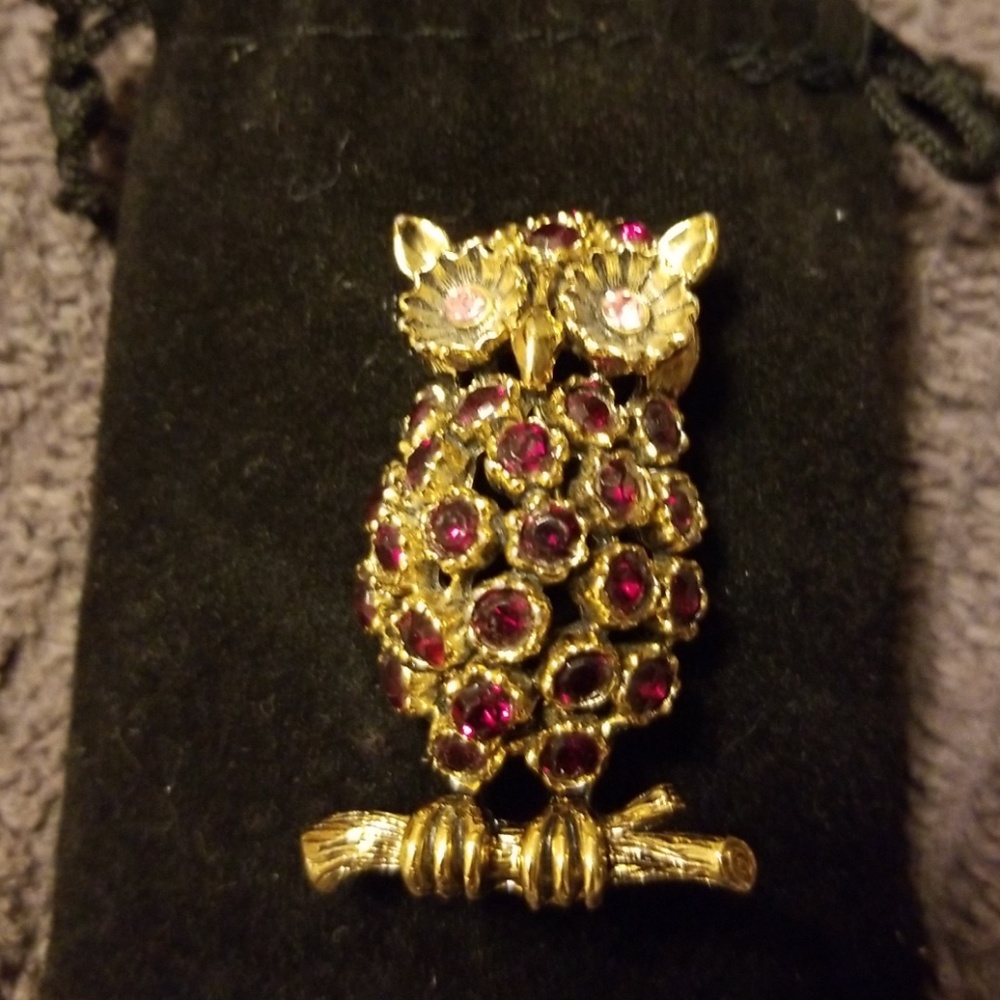 Vintage Owl brooch